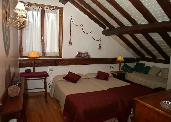 Casa Frauca 호텔 *